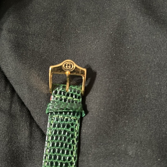 Vintage Gucci watch with Box - Picture 8 of 8